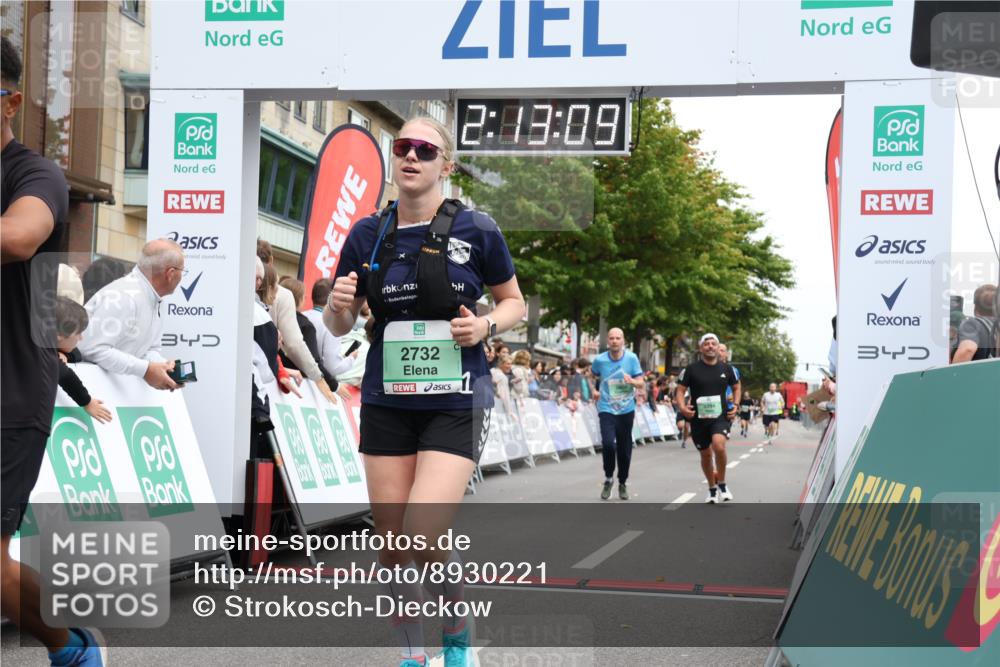 21.09.2025 - PSD Bank Halbmarathon Strokosch-Dieckow http://msf.ph/oto/8930221 21.09.2025 12:12:32 Ziel 1390, 1617, 2732, 2768, 3215, 3394, 3803 meine-sportfotos.de