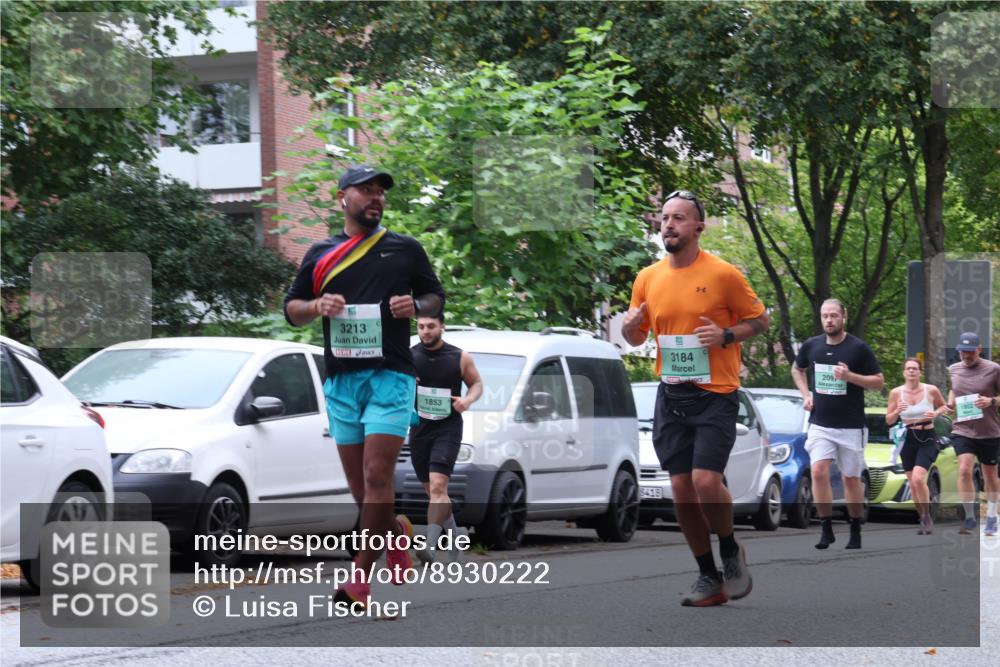 21.09.2025 - PSD Bank Halbmarathon Luisa Fischer http://msf.ph/oto/8930222 21.09.2025 11:51:07 Laufen 3213, 1853, 8418, 3184, 209 meine-sportfotos.de