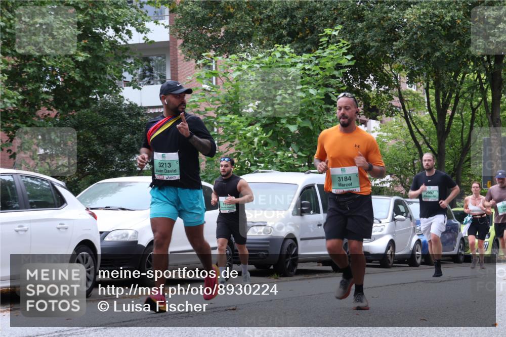 21.09.2025 - PSD Bank Halbmarathon Luisa Fischer http://msf.ph/oto/8930224 21.09.2025 11:51:07 Laufen 3213, 1855, 3184, 2097, 1805 meine-sportfotos.de