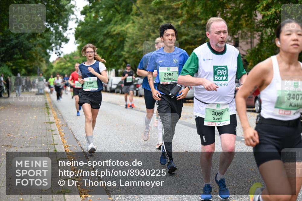 21.09.2025 - PSD Bank Halbmarathon Dr. Thomas Lammeyer http://msf.ph/oto/8930225 21.09.2025 10:49:44 Laufen 3301, 3254, 3407, 3069 meine-sportfotos.de