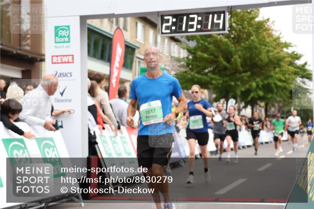 21.09.2025 - PSD Bank Halbmarathon Strokosch-Dieckow http://msf.ph/oto/8930279 21.09.2025 12:12:37 Ziel 1204, 1241, 1617, 2732, 2768, 3215, 3394, 3570, 3803, 4031 meine-sportfotos.de