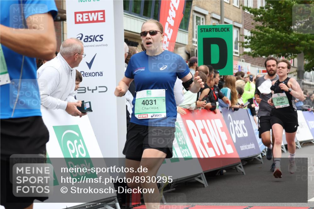 21.09.2025 - PSD Bank Halbmarathon Strokosch-Dieckow http://msf.ph/oto/8930295 21.09.2025 12:12:39 Ziel 1099, 1204, 1241, 1617, 3272, 3394, 3570, 3803, 4031 meine-sportfotos.de