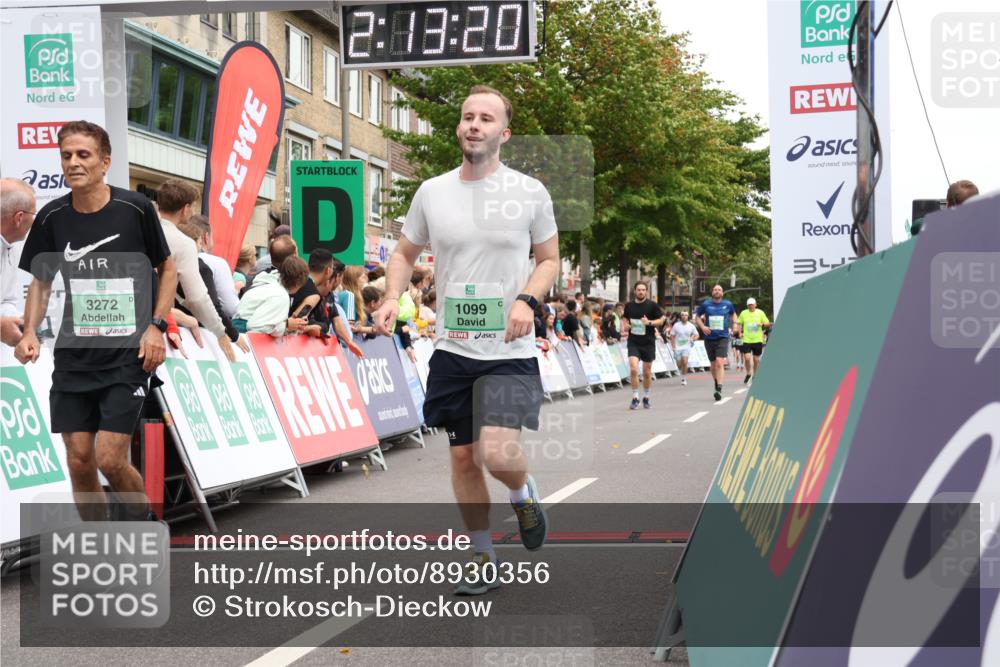 21.09.2025 - PSD Bank Halbmarathon Strokosch-Dieckow http://msf.ph/oto/8930356 21.09.2025 12:12:44 Ziel 1099, 1204, 1241, 1617, 3272, 3570, 4031 meine-sportfotos.de