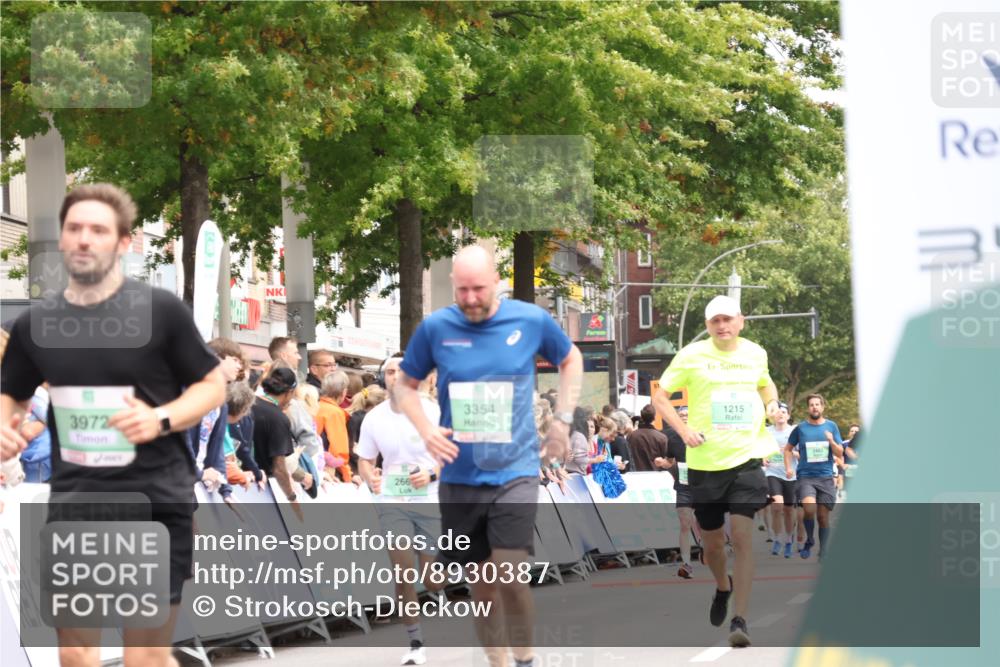 21.09.2025 - PSD Bank Halbmarathon Strokosch-Dieckow http://msf.ph/oto/8930387 21.09.2025 12:12:47 Ziel 1099, 1204, 1241, 3272, 3354, 3570, 3972 meine-sportfotos.de