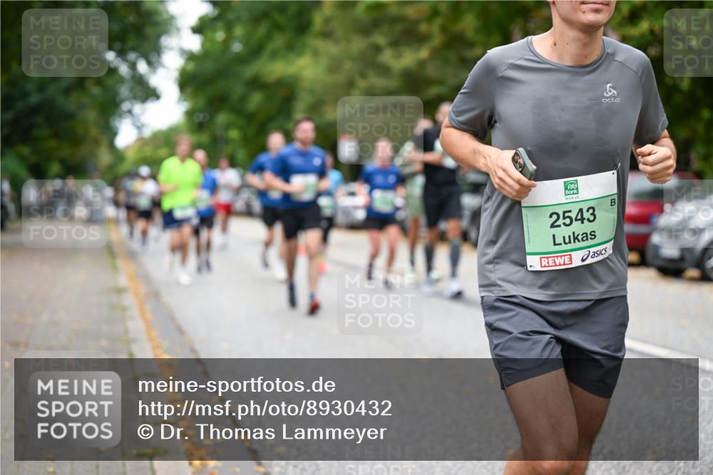 21.09.2025 - PSD Bank Halbmarathon Dr. Thomas Lammeyer http://msf.ph/oto/8930432 21.09.2025 10:49:57 Laufen 2543 meine-sportfotos.de