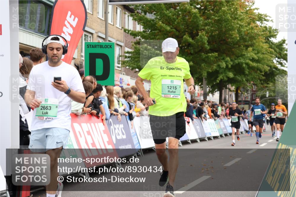 21.09.2025 - PSD Bank Halbmarathon Strokosch-Dieckow http://msf.ph/oto/8930434 21.09.2025 12:12:54 Ziel 1215, 2663, 3354, 3483, 3972 meine-sportfotos.de