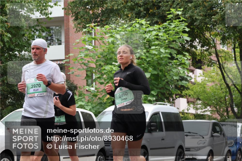 21.09.2025 - PSD Bank Halbmarathon Luisa Fischer http://msf.ph/oto/8930468 21.09.2025 11:52:02 Laufen 3970, 485, 2890, 3418 meine-sportfotos.de