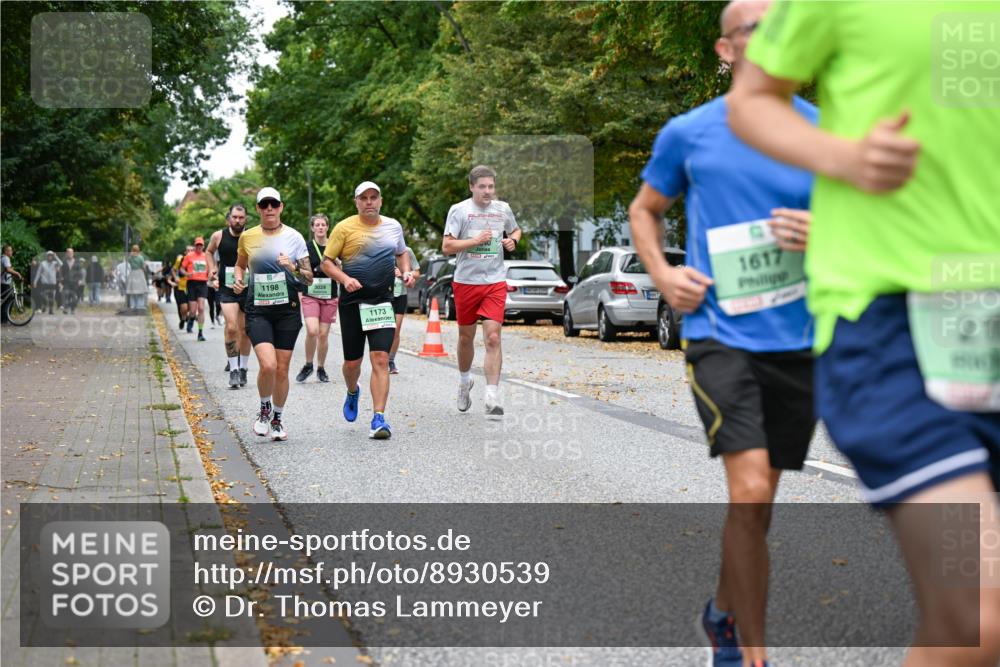 21.09.2025 - PSD Bank Halbmarathon Dr. Thomas Lammeyer http://msf.ph/oto/8930539 21.09.2025 10:50:03 Laufen 1198, 3028, 1173, 1617, 21 meine-sportfotos.de