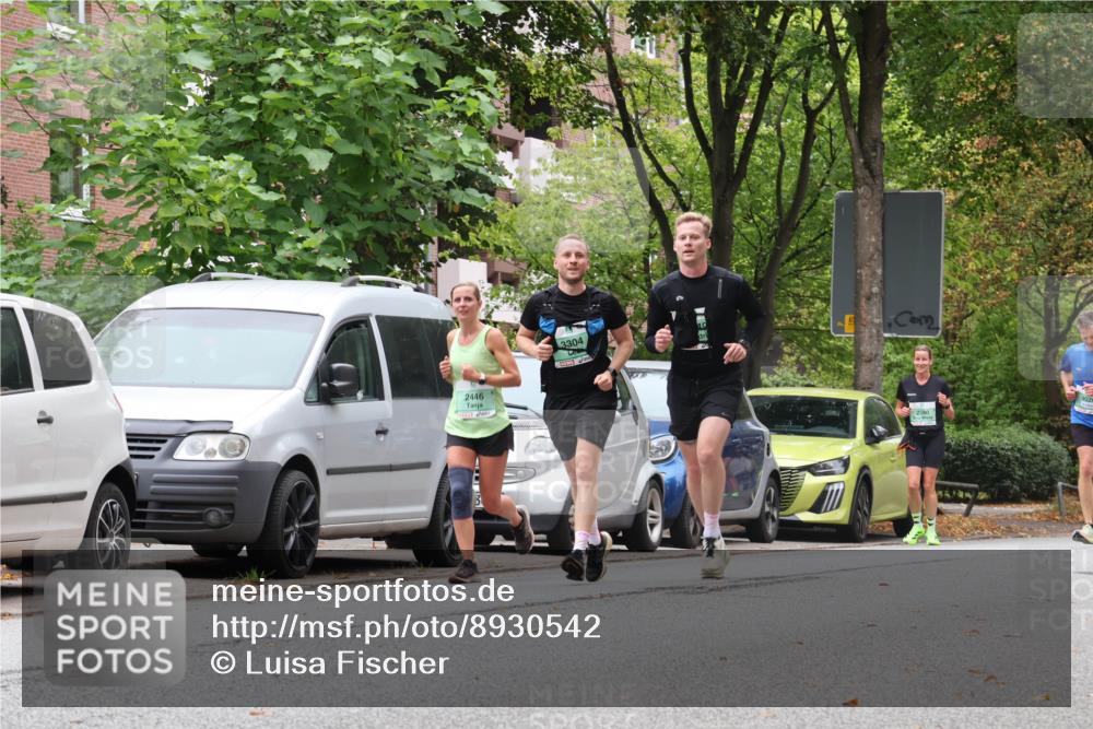 21.09.2025 - PSD Bank Halbmarathon Luisa Fischer http://msf.ph/oto/8930542 21.09.2025 11:52:26 Laufen 2446, 3304, 2580 meine-sportfotos.de
