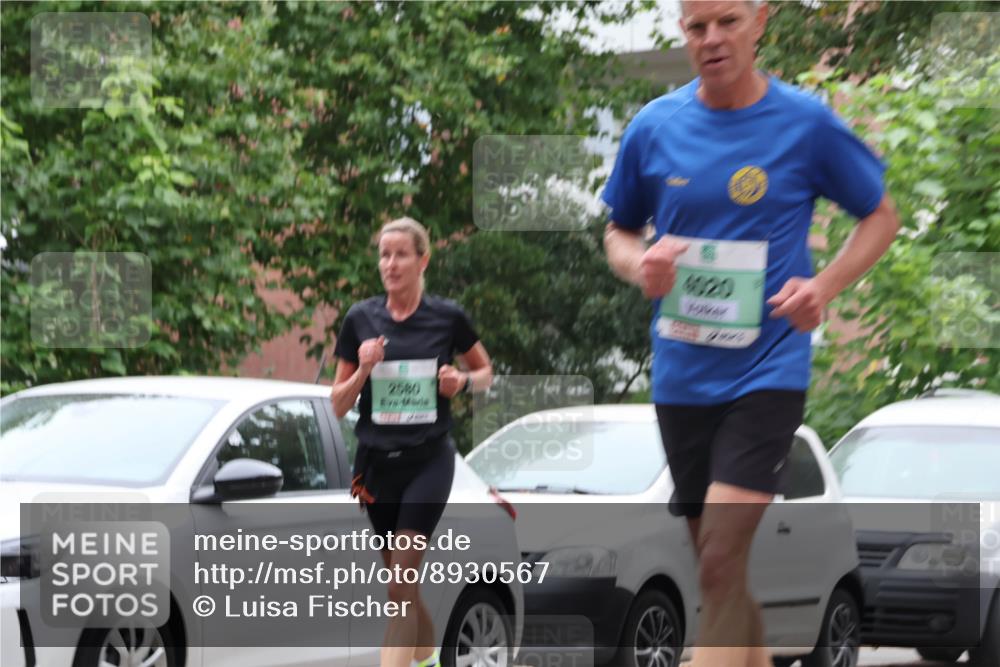 21.09.2025 - PSD Bank Halbmarathon Luisa Fischer http://msf.ph/oto/8930567 21.09.2025 11:52:34 Laufen 2580, 4020 meine-sportfotos.de