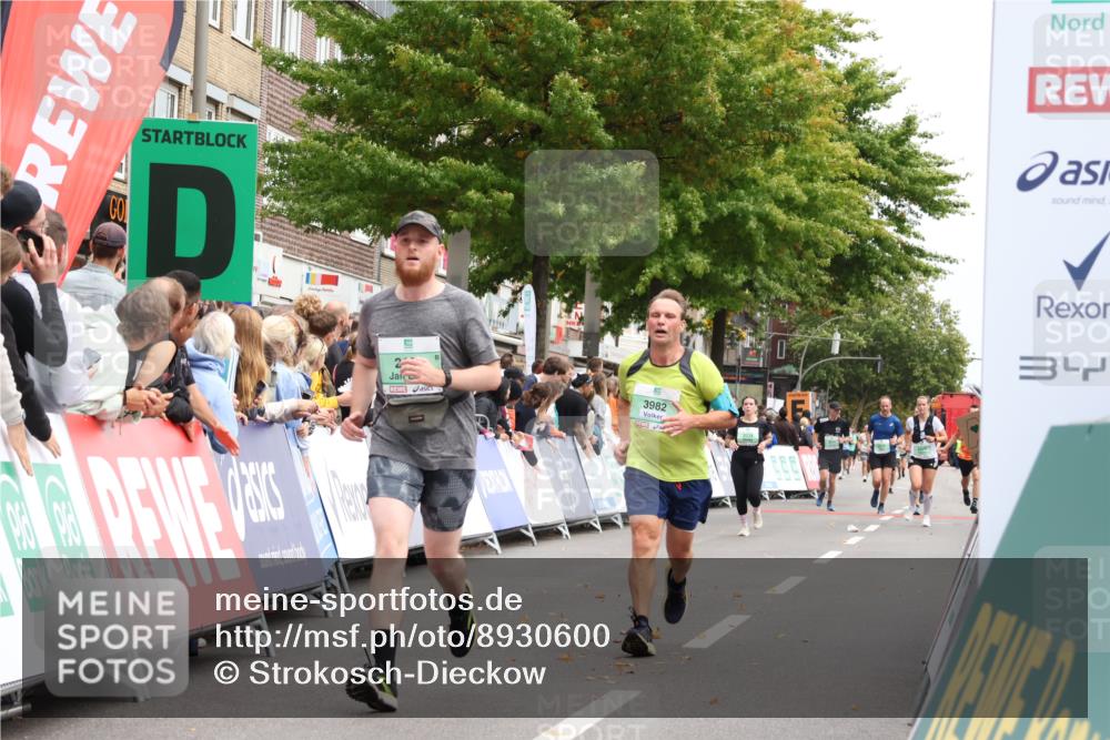 21.09.2025 - PSD Bank Halbmarathon Strokosch-Dieckow http://msf.ph/oto/8930600 21.09.2025 12:13:18 Ziel 1553, 2198, 3002, 3982 meine-sportfotos.de