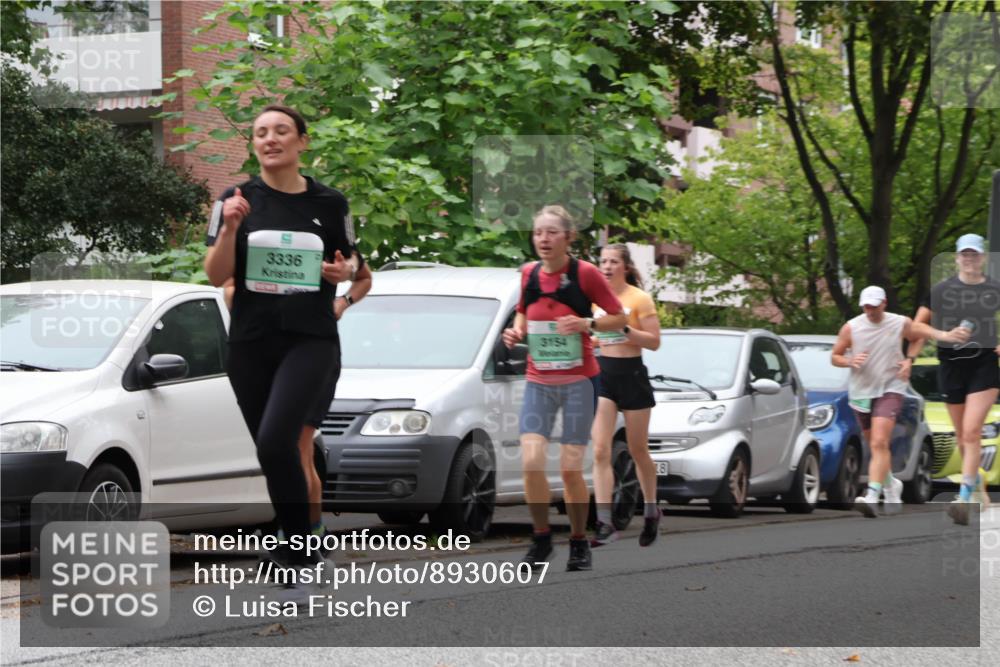 21.09.2025 - PSD Bank Halbmarathon Luisa Fischer http://msf.ph/oto/8930607 21.09.2025 11:52:44 Laufen 3336, 3154, 18 meine-sportfotos.de