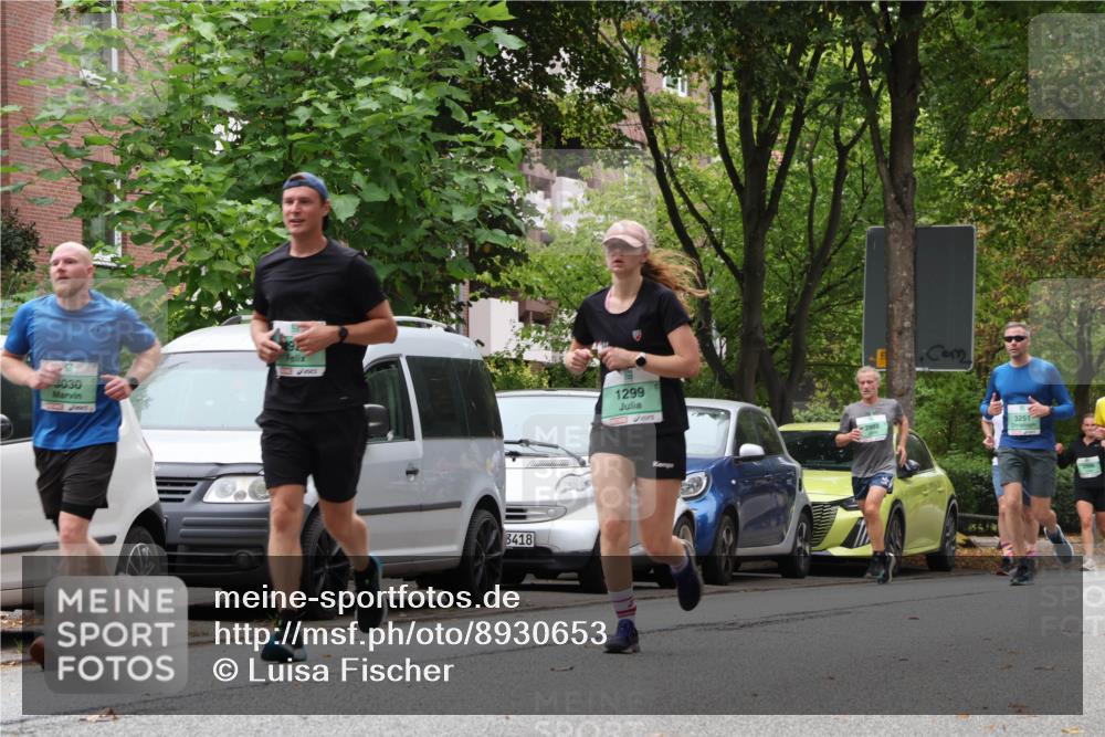 21.09.2025 - PSD Bank Halbmarathon Luisa Fischer http://msf.ph/oto/8930653 21.09.2025 11:52:52 Laufen 3030, 3418, 1299, 3251 meine-sportfotos.de