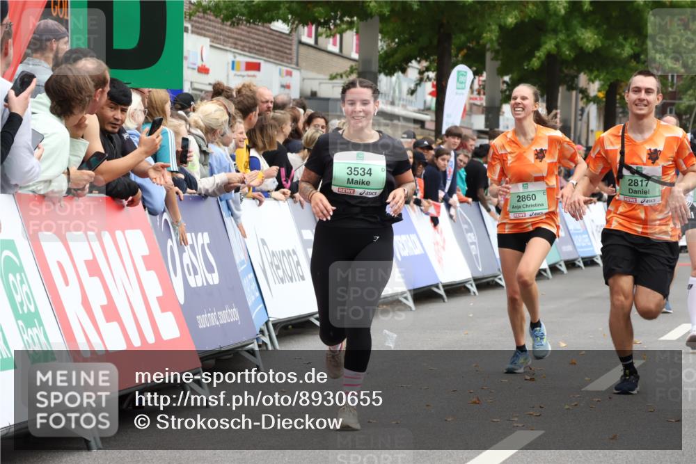 21.09.2025 - PSD Bank Halbmarathon Strokosch-Dieckow http://msf.ph/oto/8930655 21.09.2025 12:13:25 Ziel 2198, 2429, 2817, 2860, 3534, 3982 meine-sportfotos.de
