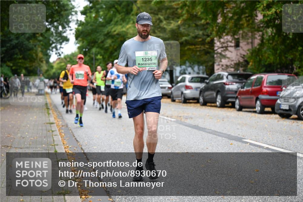 21.09.2025 - PSD Bank Halbmarathon Dr. Thomas Lammeyer http://msf.ph/oto/8930670 21.09.2025 10:50:10 Laufen 8, 1235 meine-sportfotos.de