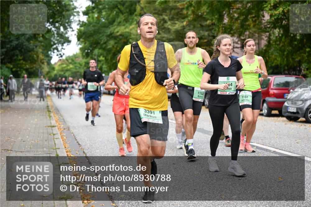 21.09.2025 - PSD Bank Halbmarathon Dr. Thomas Lammeyer http://msf.ph/oto/8930788 21.09.2025 10:50:16 Laufen 3391, 1152, 64, 1151 meine-sportfotos.de