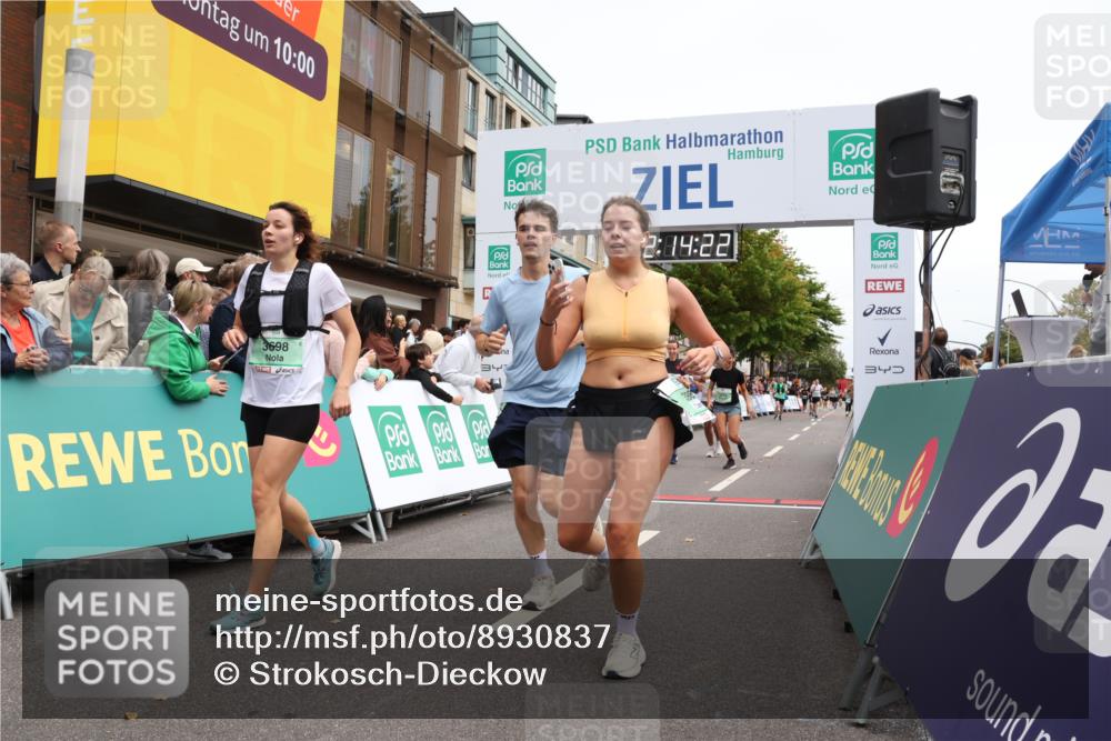 21.09.2025 - PSD Bank Halbmarathon Strokosch-Dieckow http://msf.ph/oto/8930837 21.09.2025 12:13:45 Ziel 2410, 2867, 3229, 3360, 3444, 3698, 3987 meine-sportfotos.de
