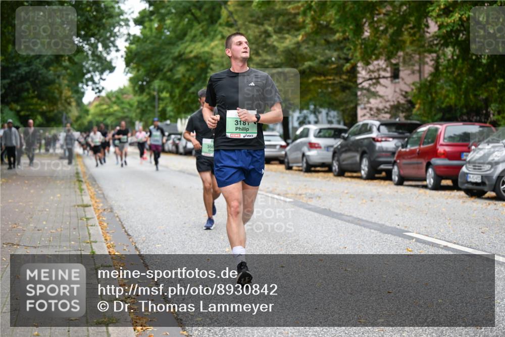 21.09.2025 - PSD Bank Halbmarathon Dr. Thomas Lammeyer http://msf.ph/oto/8930842 21.09.2025 10:50:19 Laufen 350, 318 meine-sportfotos.de