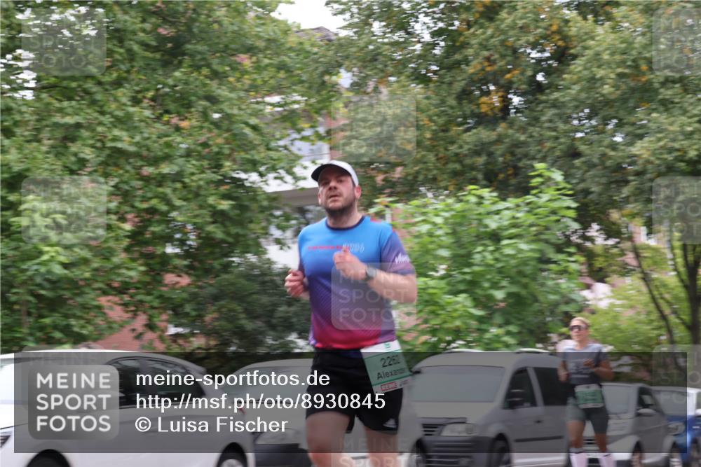 21.09.2025 - PSD Bank Halbmarathon Luisa Fischer http://msf.ph/oto/8930845 21.09.2025 11:53:41 Laufen 2262 meine-sportfotos.de