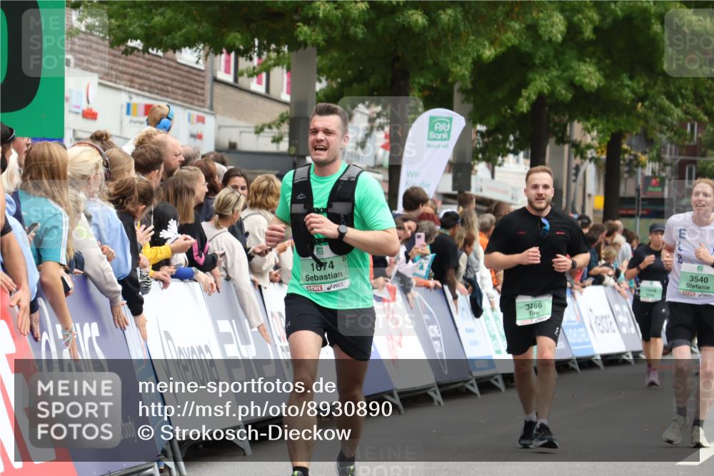 21.09.2025 - PSD Bank Halbmarathon Strokosch-Dieckow http://msf.ph/oto/8930890 21.09.2025 12:13:52 Ziel 1674, 2867, 3229, 3360, 3466, 3540 meine-sportfotos.de
