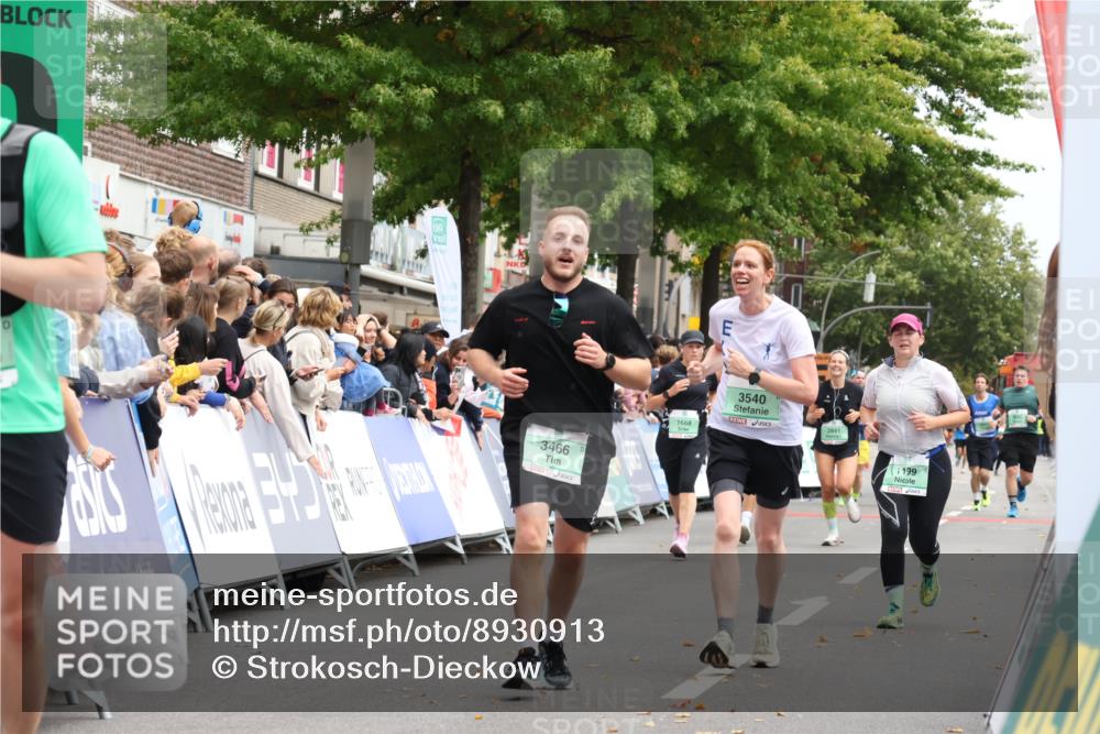 21.09.2025 - PSD Bank Halbmarathon Strokosch-Dieckow http://msf.ph/oto/8930913 21.09.2025 12:13:54 Ziel 1199, 1674, 2867, 3360, 3466, 3540 meine-sportfotos.de