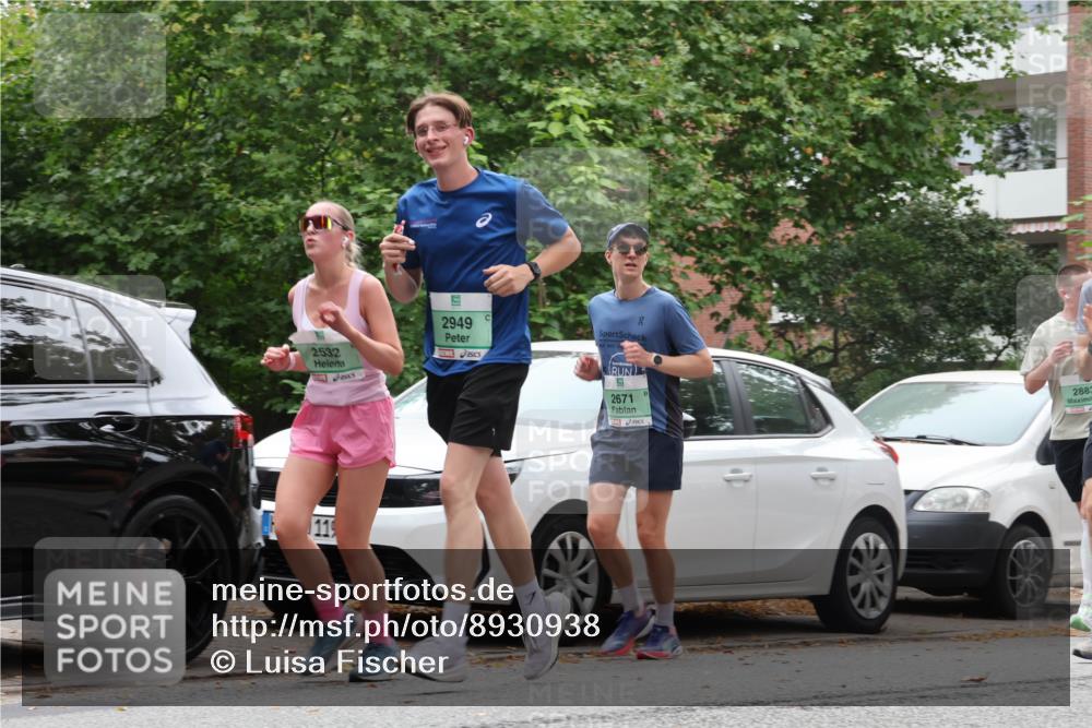 21.09.2025 - PSD Bank Halbmarathon Luisa Fischer http://msf.ph/oto/8930938 21.09.2025 11:54:01 Laufen 2532, 2949, 90, 119, 5, 2671, 2883 meine-sportfotos.de