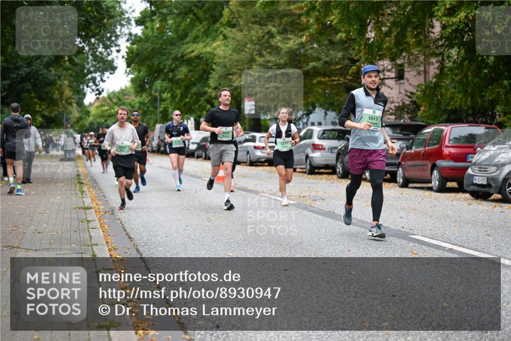 21.09.2025 - PSD Bank Halbmarathon Dr. Thomas Lammeyer http://msf.ph/oto/8930947 21.09.2025 10:50:28 Laufen 3262, 2628, 3371, 9, 1017, 4915 meine-sportfotos.de