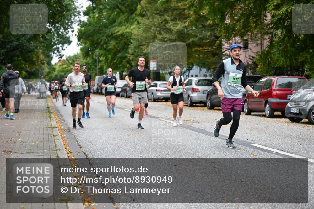 21.09.2025 - PSD Bank Halbmarathon Dr. Thomas Lammeyer http://msf.ph/oto/8930949 21.09.2025 10:50:28 Laufen 1017, 2628, 3262, 371, 4915 meine-sportfotos.de