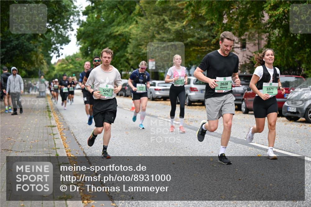 21.09.2025 - PSD Bank Halbmarathon Dr. Thomas Lammeyer http://msf.ph/oto/8931000 21.09.2025 10:50:30 Laufen 3262, 2732, 9, 2628, 5, 3371 meine-sportfotos.de