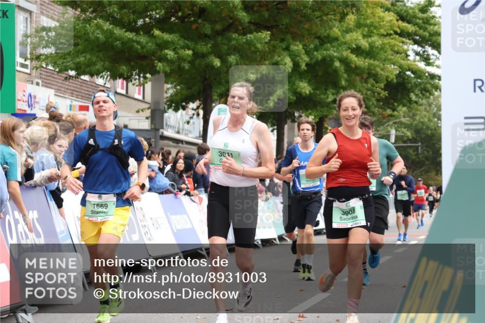 21.09.2025 - PSD Bank Halbmarathon Strokosch-Dieckow http://msf.ph/oto/8931003 21.09.2025 12:14:04 Ziel 1199, 1668, 1669, 2841, 2885, 3004, 3041, 3042, 3466, 3540, 3908 meine-sportfotos.de