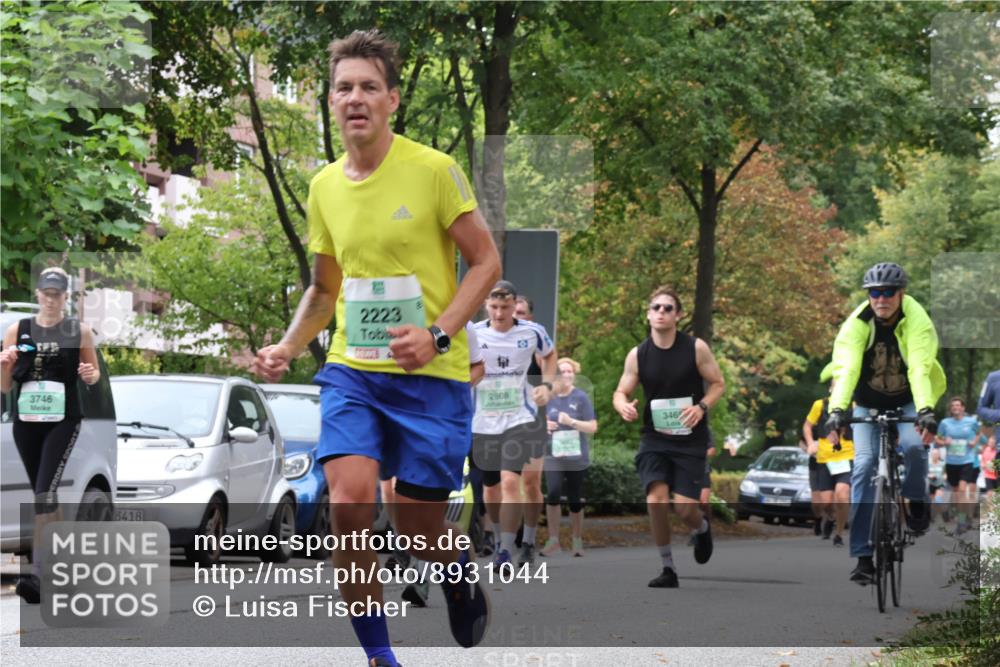 21.09.2025 - PSD Bank Halbmarathon Luisa Fischer http://msf.ph/oto/8931044 21.09.2025 11:54:40 Laufen 2223, 3746, 8418, 2808, 346 meine-sportfotos.de