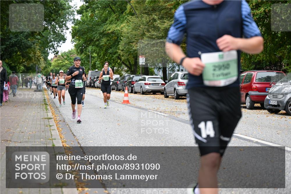 21.09.2025 - PSD Bank Halbmarathon Dr. Thomas Lammeyer http://msf.ph/oto/8931090 21.09.2025 10:50:35 Laufen 3267, 1668, 14, 2950, 4915 meine-sportfotos.de