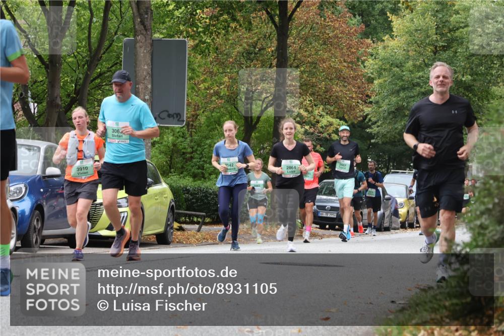 21.09.2025 - PSD Bank Halbmarathon Luisa Fischer http://msf.ph/oto/8931105 21.09.2025 11:54:53 Laufen 3910, 3063, 2942, 3983, 2864, 2957, 2956 meine-sportfotos.de
