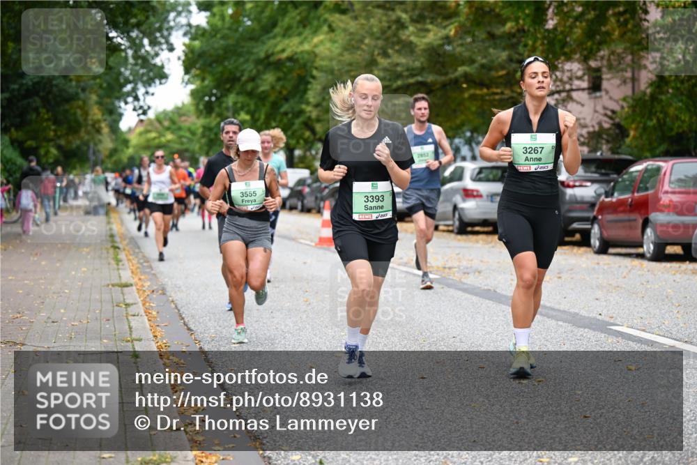21.09.2025 - PSD Bank Halbmarathon Dr. Thomas Lammeyer http://msf.ph/oto/8931138 21.09.2025 10:50:40 Laufen 3555, 5, 3393, 2852, 3267 meine-sportfotos.de
