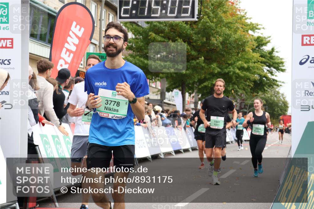 21.09.2025 - PSD Bank Halbmarathon Strokosch-Dieckow http://msf.ph/oto/8931175 21.09.2025 12:14:26 Ziel 1007, 1009, 1106, 1623, 1941, 2705, 2834, 2865, 3311, 3778 meine-sportfotos.de