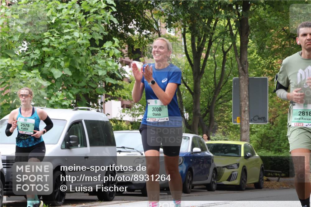 21.09.2025 - PSD Bank Halbmarathon Luisa Fischer http://msf.ph/oto/8931264 21.09.2025 11:55:43 Laufen 2575, 3418, 3008, 2818 meine-sportfotos.de