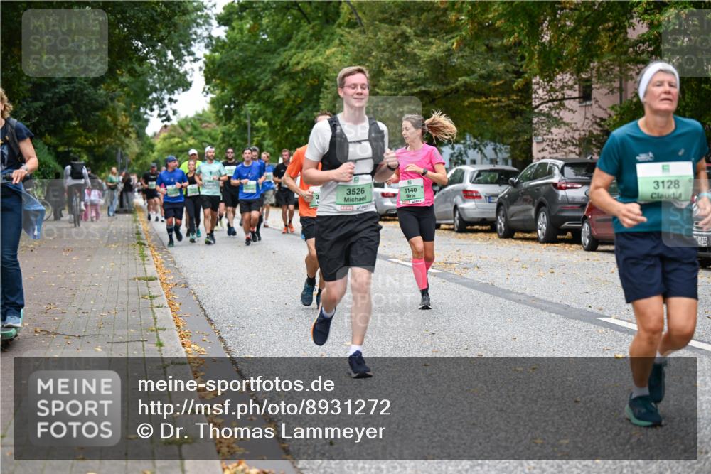 21.09.2025 - PSD Bank Halbmarathon Dr. Thomas Lammeyer http://msf.ph/oto/8931272 21.09.2025 10:50:49 Laufen 3526, 1140, 3128, 4915 meine-sportfotos.de