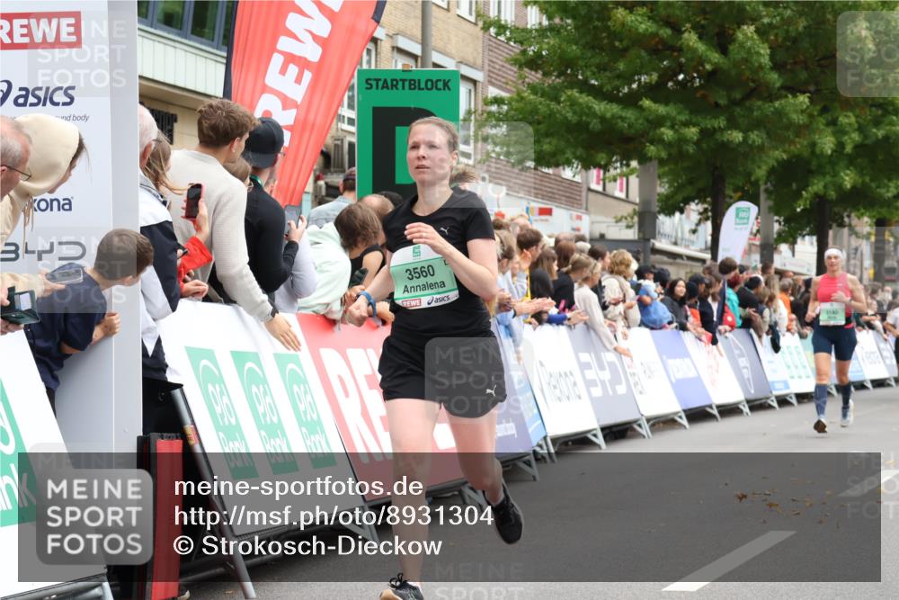 21.09.2025 - PSD Bank Halbmarathon Strokosch-Dieckow http://msf.ph/oto/8931304 21.09.2025 12:15:05 Ziel 3140, 3560 meine-sportfotos.de