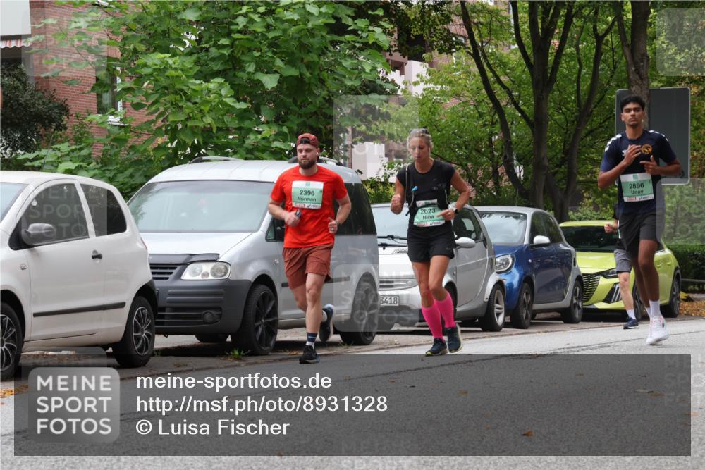 21.09.2025 - PSD Bank Halbmarathon Luisa Fischer http://msf.ph/oto/8931328 21.09.2025 11:55:58 Laufen 2396, 3418, 2896, 2623 meine-sportfotos.de