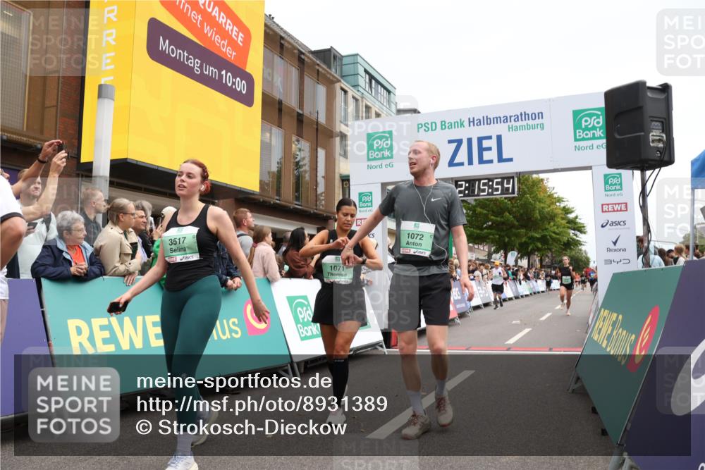 21.09.2025 - PSD Bank Halbmarathon Strokosch-Dieckow http://msf.ph/oto/8931389 21.09.2025 12:15:18 Ziel 1071, 1072, 1384, 1587, 1588, 1589, 1641, 3091, 3191, 3433, 3517, 3902 meine-sportfotos.de