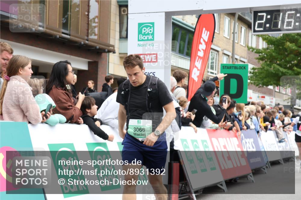 21.09.2025 - PSD Bank Halbmarathon Strokosch-Dieckow http://msf.ph/oto/8931392 21.09.2025 12:15:42 Ziel 1017, 1369, 1579, 2674, 3066, 3185, 3498, 3851 meine-sportfotos.de
