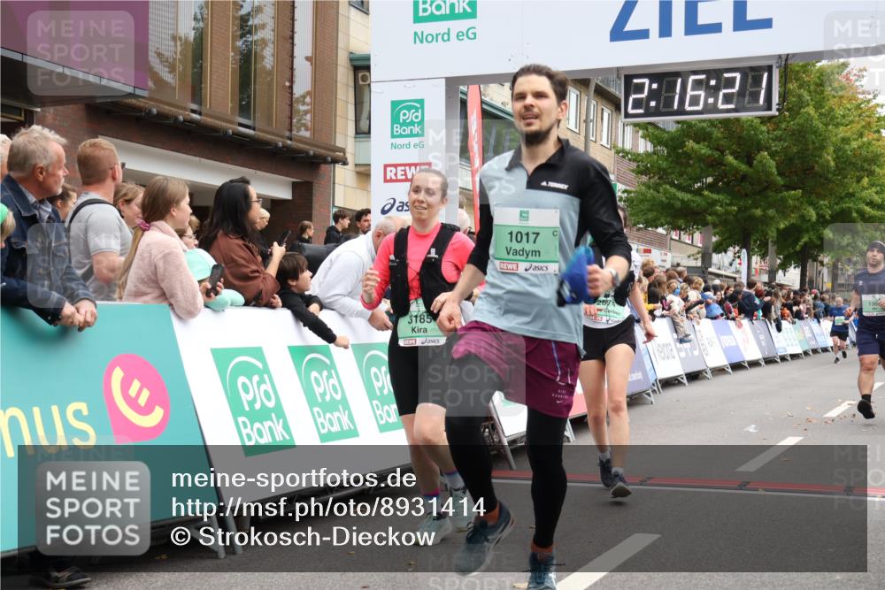 21.09.2025 - PSD Bank Halbmarathon Strokosch-Dieckow http://msf.ph/oto/8931414 21.09.2025 12:15:44 Ziel 1017, 1369, 2674, 3066, 3185, 3498, 4051 meine-sportfotos.de