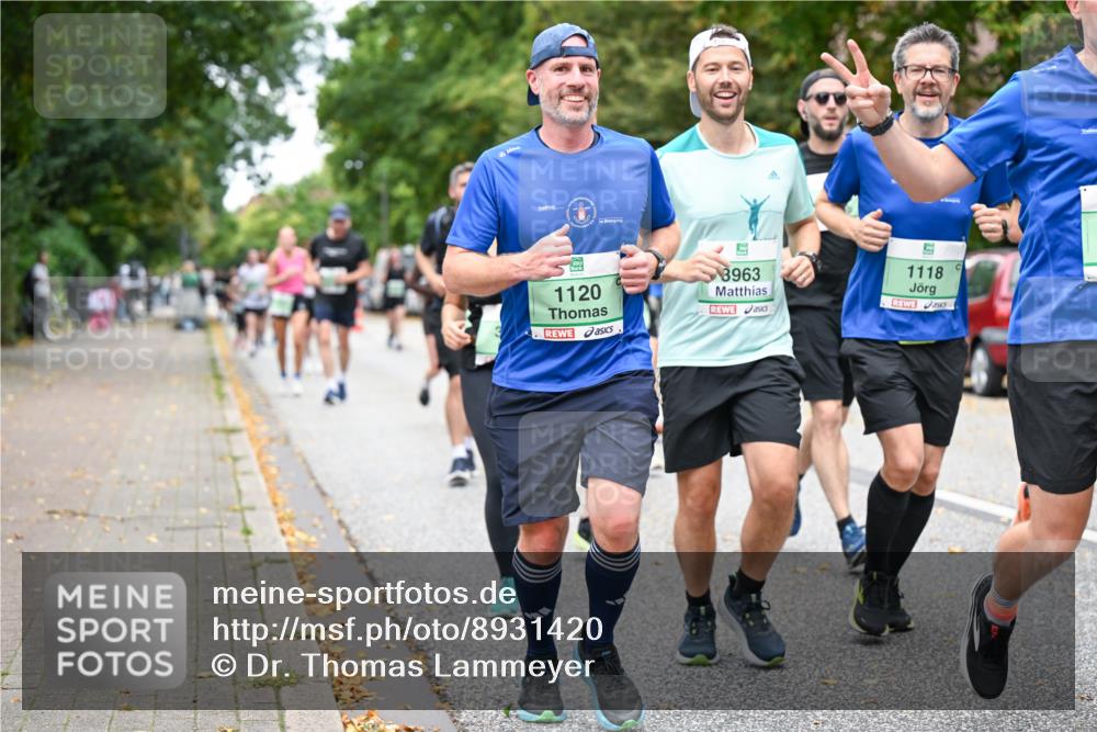 21.09.2025 - PSD Bank Halbmarathon Dr. Thomas Lammeyer http://msf.ph/oto/8931420 21.09.2025 10:50:57 Laufen 1120, 3963, 1118 meine-sportfotos.de