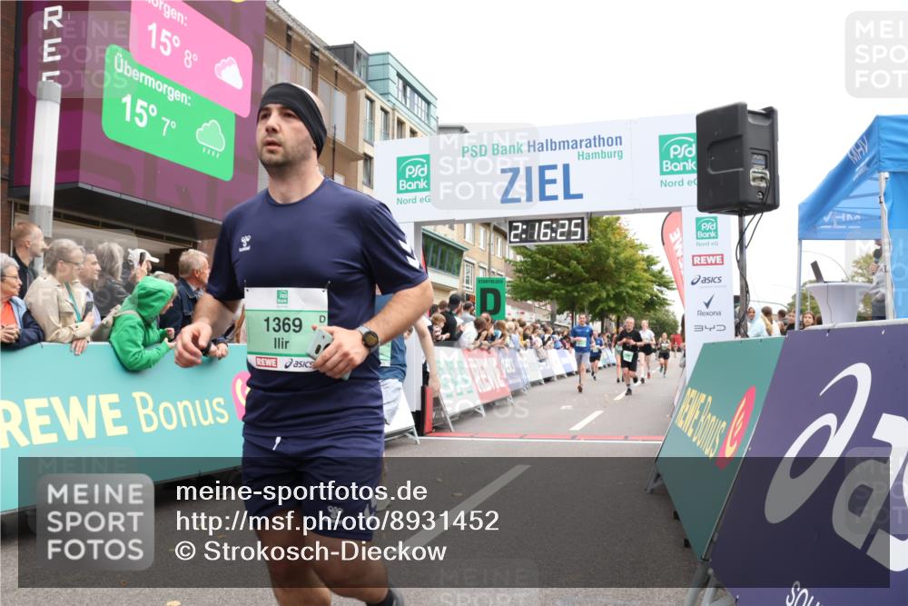 21.09.2025 - PSD Bank Halbmarathon Strokosch-Dieckow http://msf.ph/oto/8931452 21.09.2025 12:15:48 Ziel 1017, 1096, 1369, 2674, 3066, 3185, 3573, 3617, 4051 meine-sportfotos.de