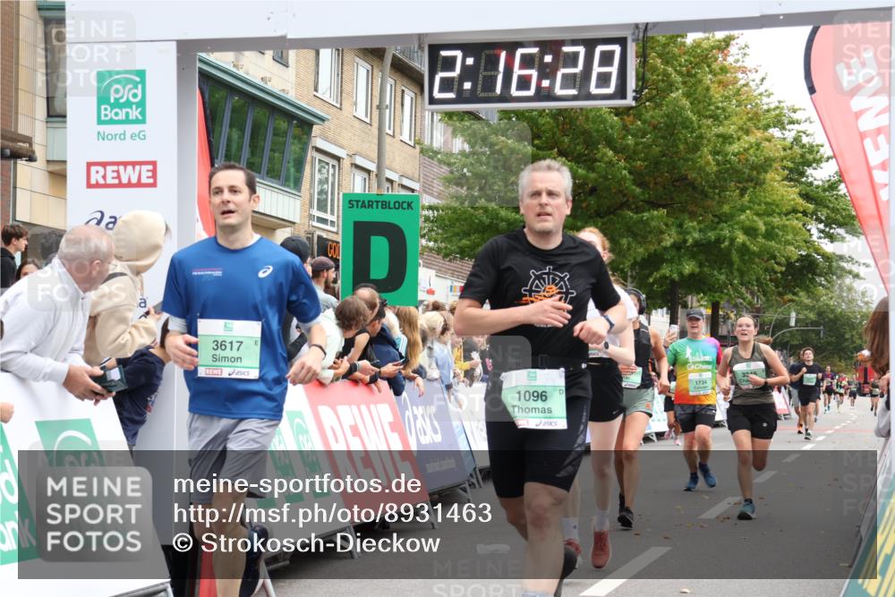 21.09.2025 - PSD Bank Halbmarathon Strokosch-Dieckow http://msf.ph/oto/8931463 21.09.2025 12:15:51 Ziel 1017, 1096, 1369, 1734, 2674, 3185, 3345, 3473, 3516, 3573, 3617, 4051 meine-sportfotos.de