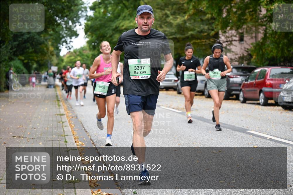 21.09.2025 - PSD Bank Halbmarathon Dr. Thomas Lammeyer http://msf.ph/oto/8931522 21.09.2025 10:51:02 Laufen 4030, 3397, 3173, 1238 meine-sportfotos.de