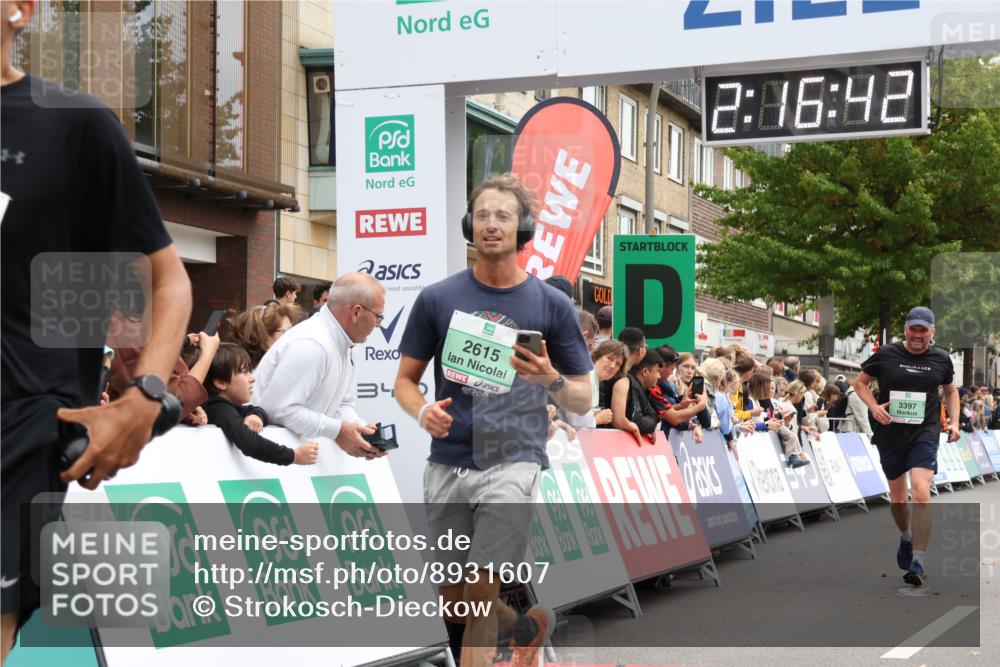21.09.2025 - PSD Bank Halbmarathon Strokosch-Dieckow http://msf.ph/oto/8931607 21.09.2025 12:16:06 Ziel 2615, 2958, 3070, 3339, 3397, 3484 meine-sportfotos.de