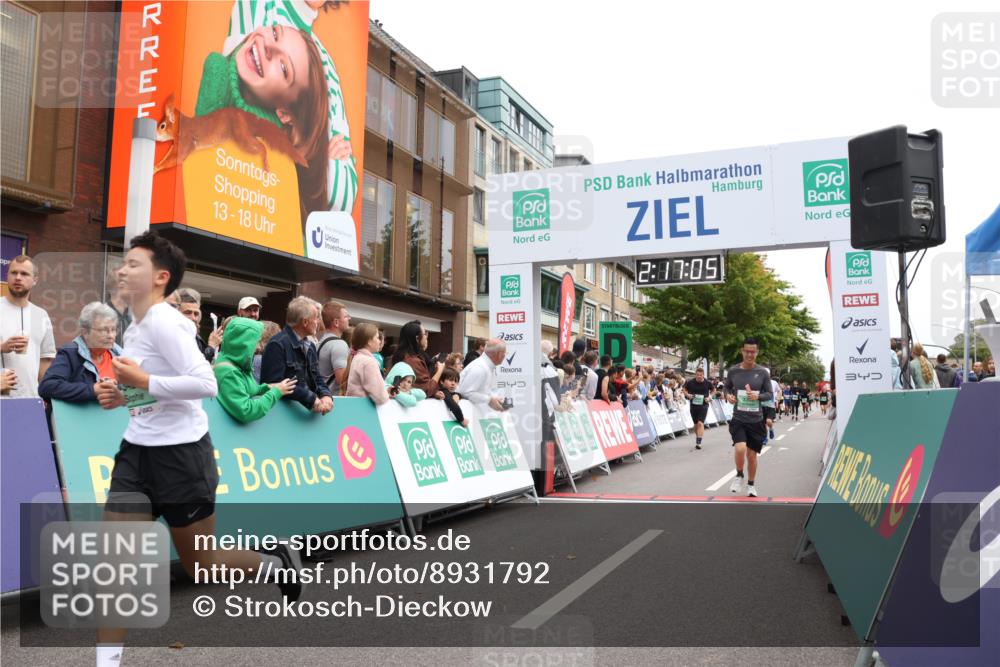 21.09.2025 - PSD Bank Halbmarathon Strokosch-Dieckow http://msf.ph/oto/8931792 21.09.2025 12:16:28 Ziel 2608, 2964, 3142, 3366, 3425, 3824, 4058 meine-sportfotos.de