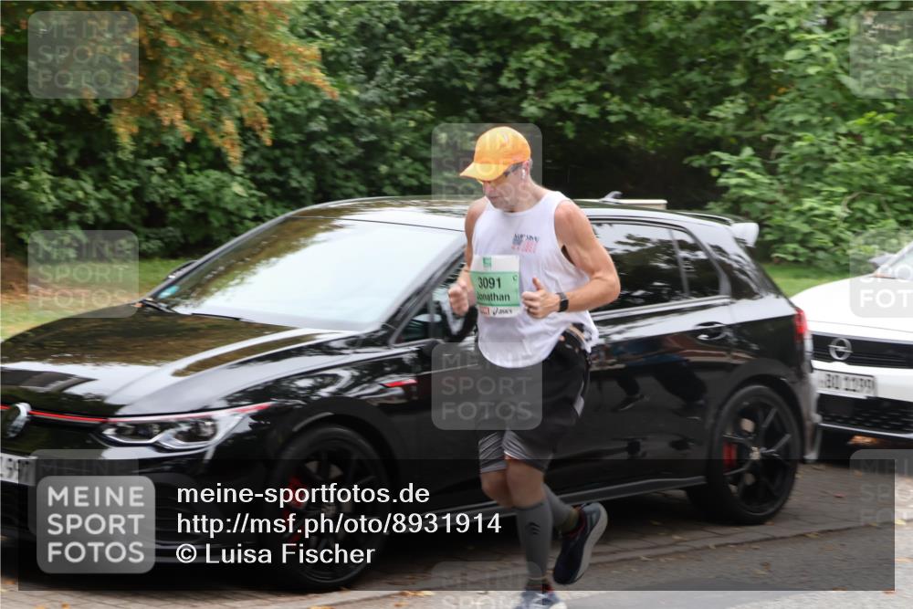 21.09.2025 - PSD Bank Halbmarathon Luisa Fischer http://msf.ph/oto/8931914 21.09.2025 12:00:04 Laufen 1997, 3091 meine-sportfotos.de