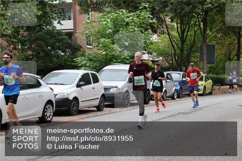 21.09.2025 - PSD Bank Halbmarathon Luisa Fischer http://msf.ph/oto/8931955 21.09.2025 12:00:39 Laufen 3778, 2820, 1106, 3311 meine-sportfotos.de